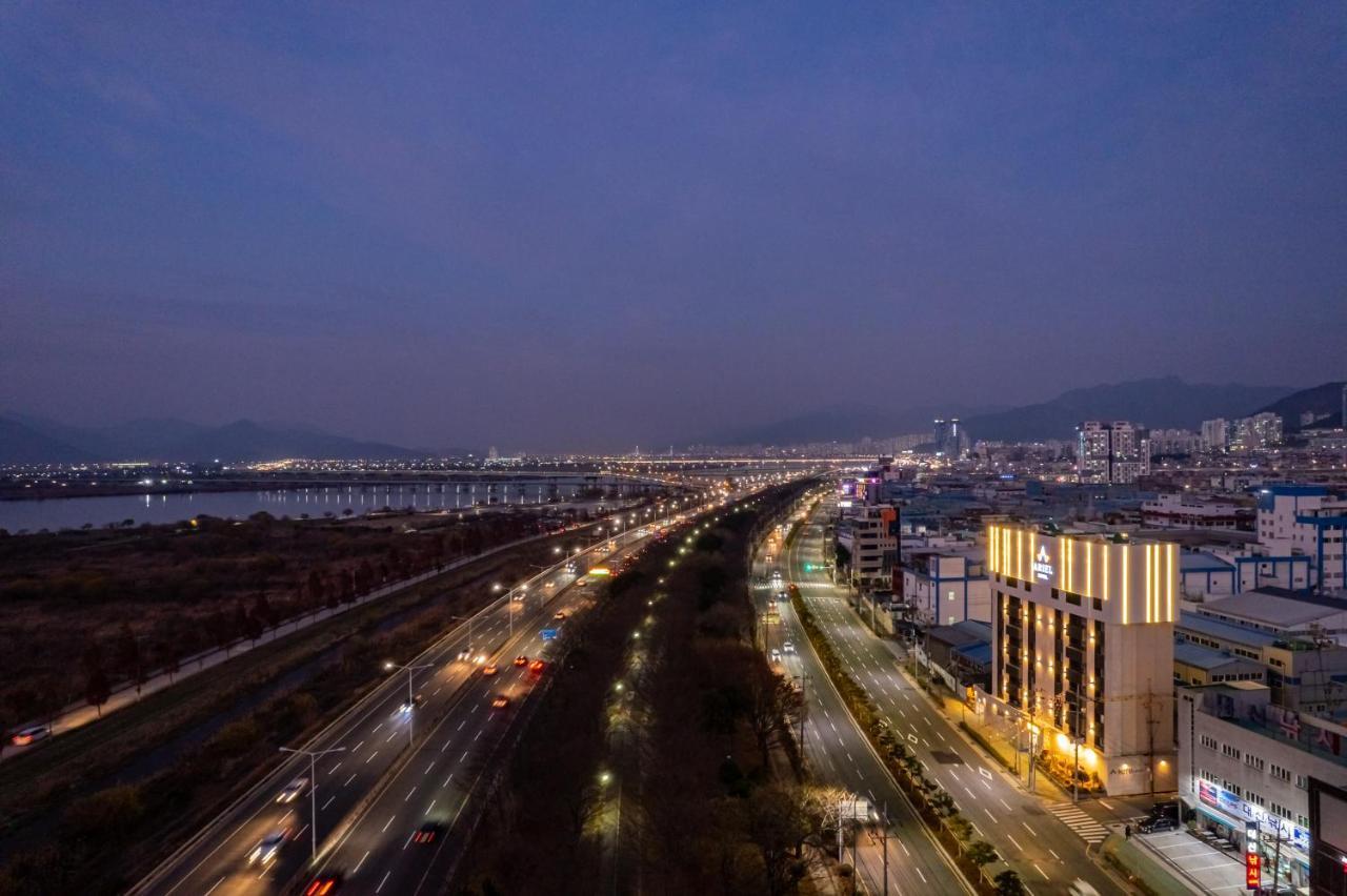 Ariel Hotel Busan Exterior photo